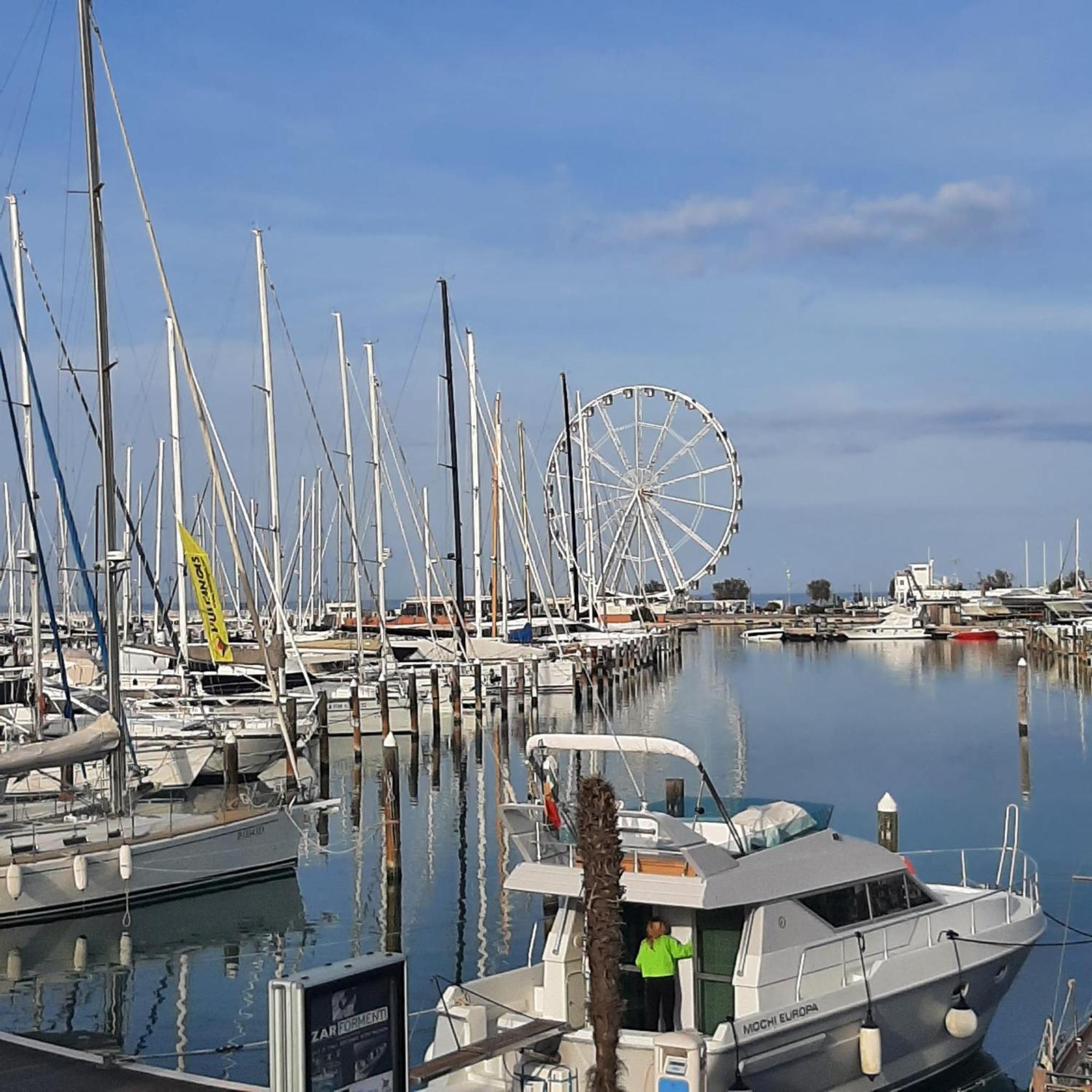 Hotel Sabbia D'Oro Rimini Bagian luar foto