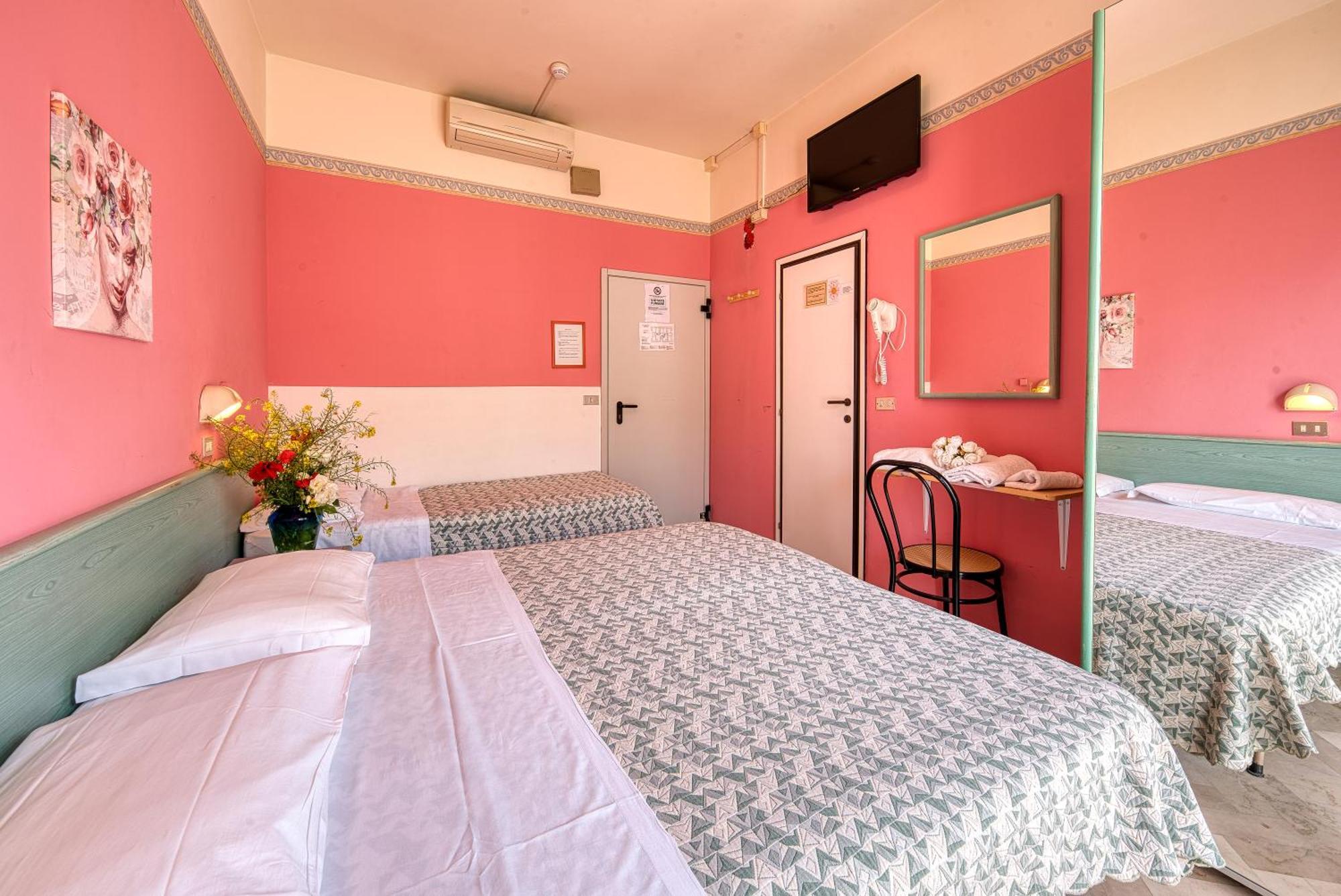 Hotel Sabbia D'Oro Rimini Bagian luar foto